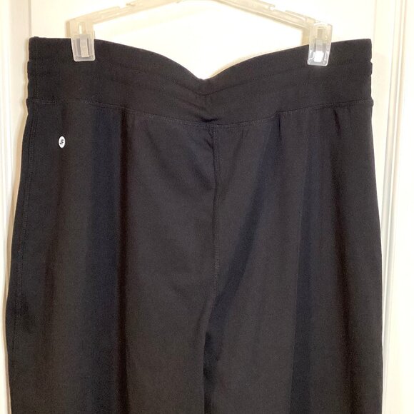 Joe Fresh Active Women's Black Joggers Casual Pants Size XL Lightweight Gym - Picture 5 of 9
